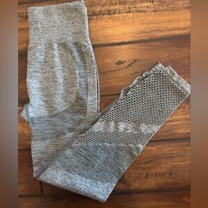Like New PINK Victoria's Secret Seamless Heathered Gray Leggings